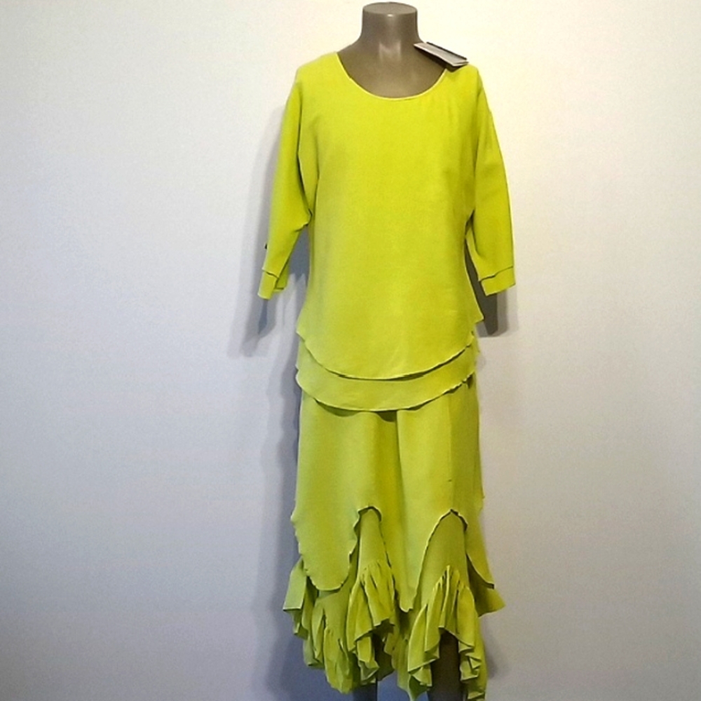 Chic 2pc Lime Green Layered skirt set by PEGASUS